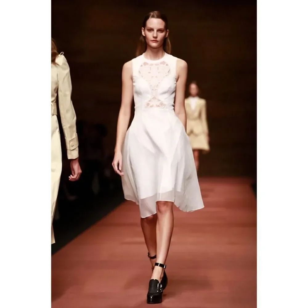 Carven runway cutout Cotton Sleeveless Crew Neck A-Line Midi White FR36